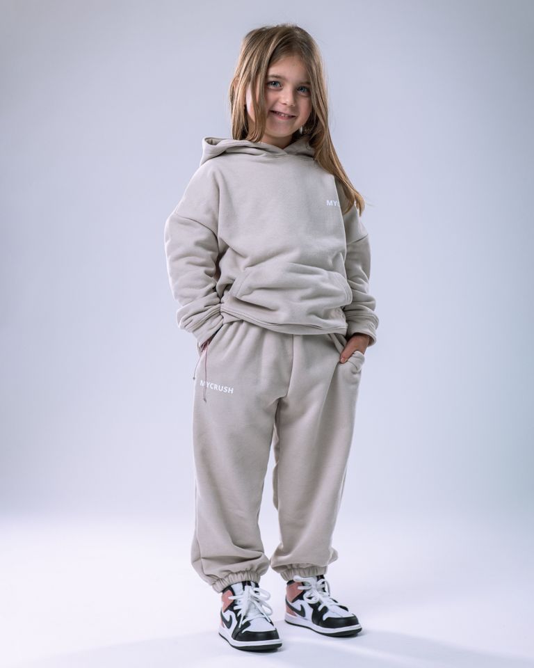 Children’s Tracksuit Beige size 110-0
