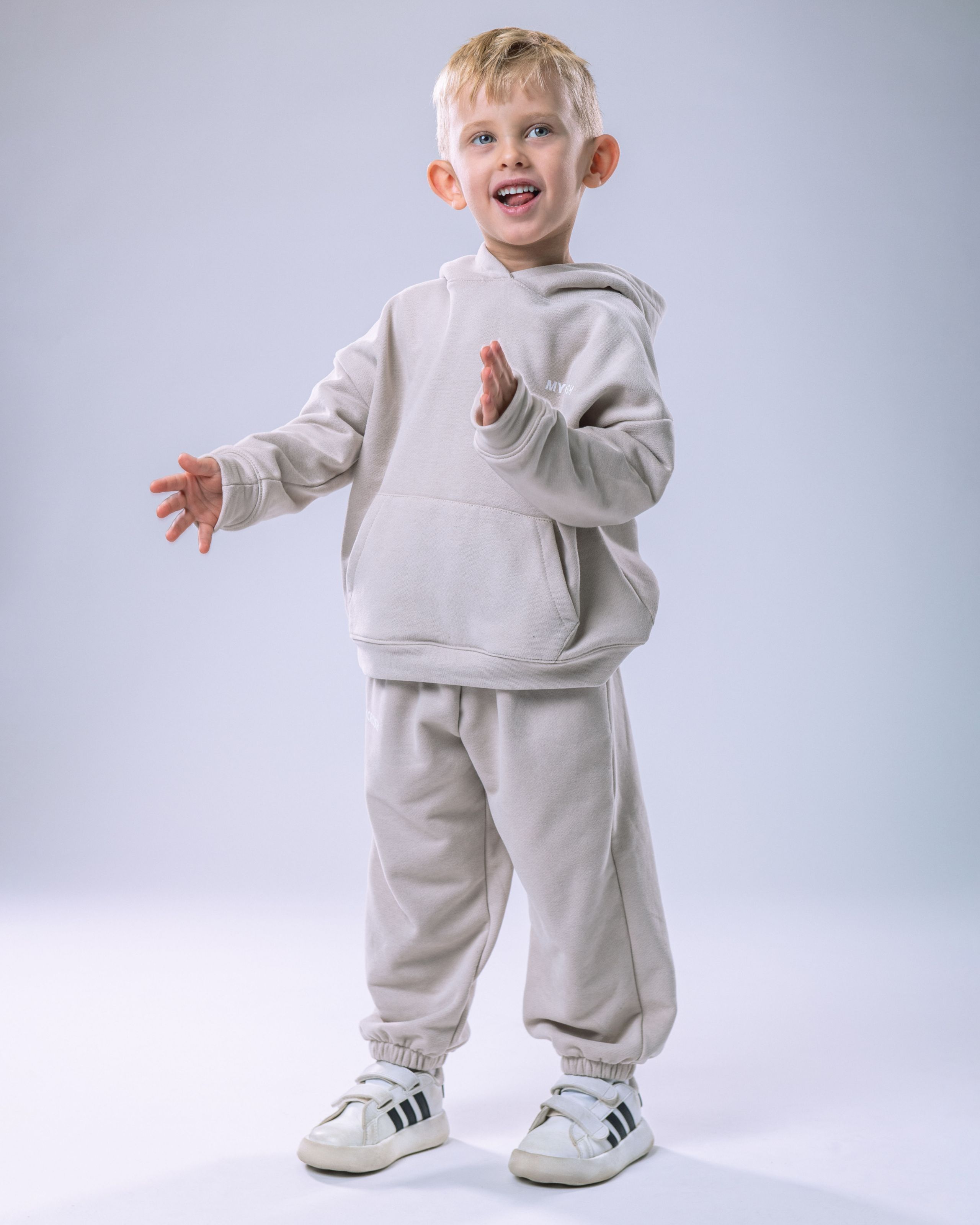 Children’s Tracksuit Beige size 128-9
