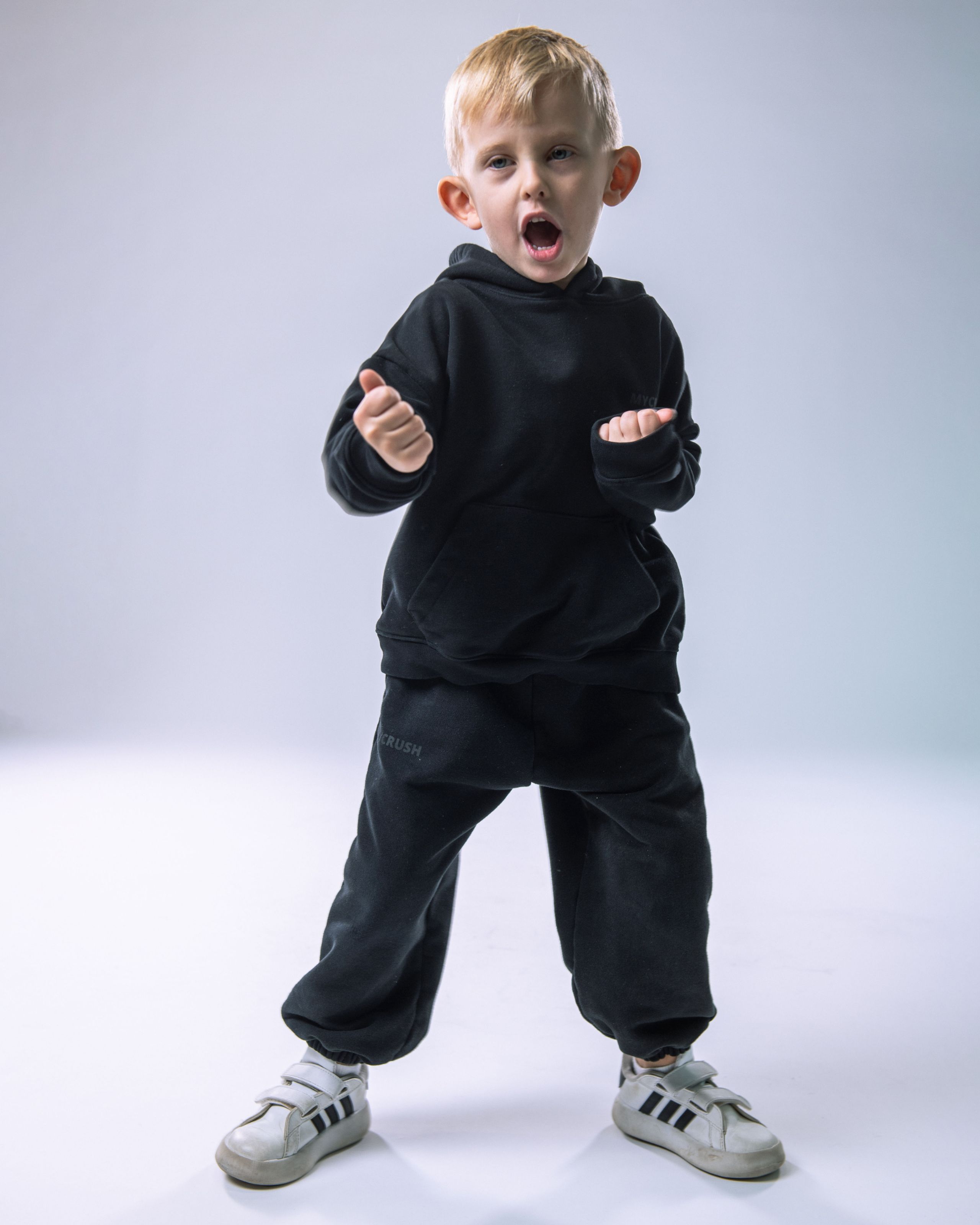 Children’s Tracksuit Black size 128-1