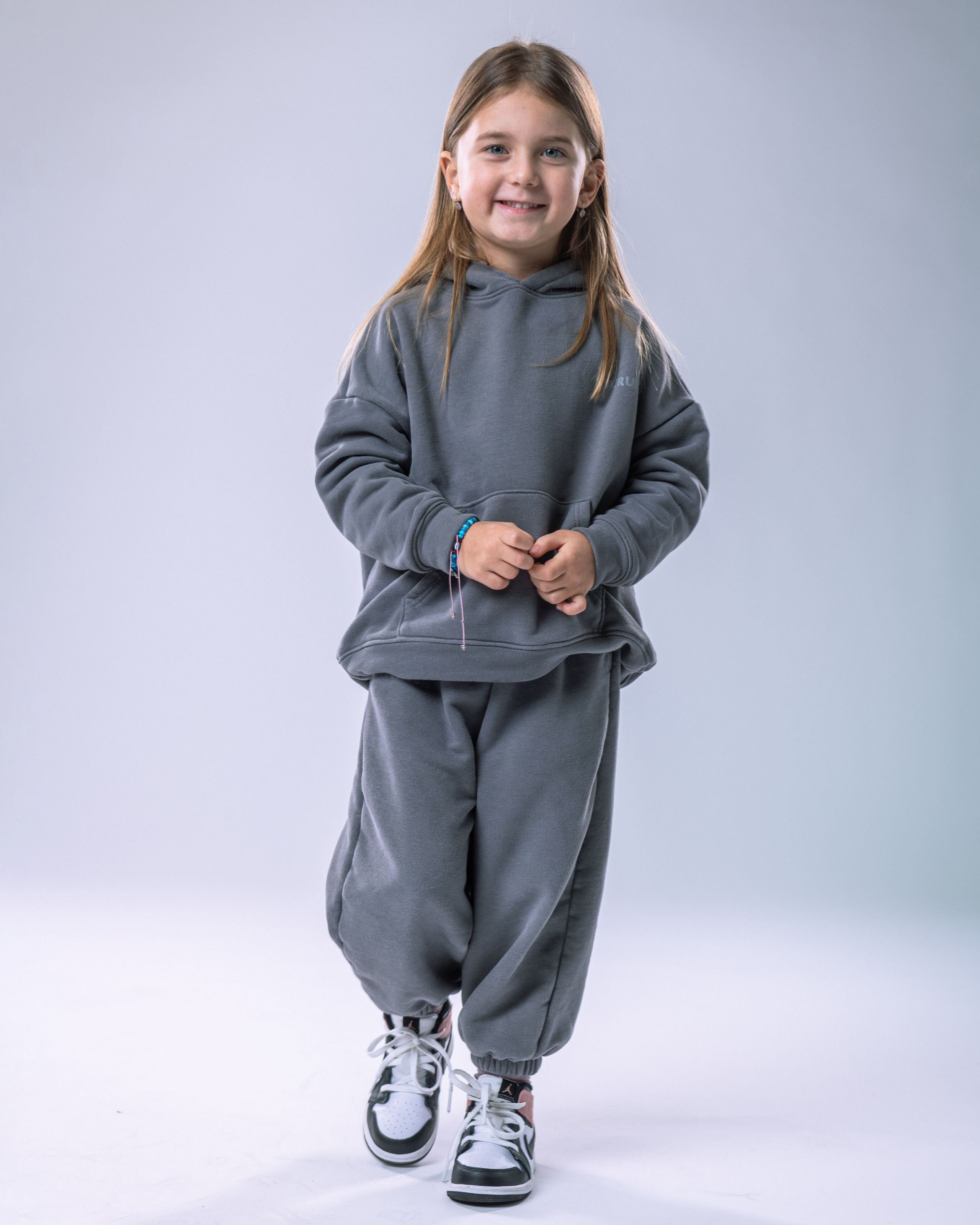 Children’s Tracksuit Grey size 110-2