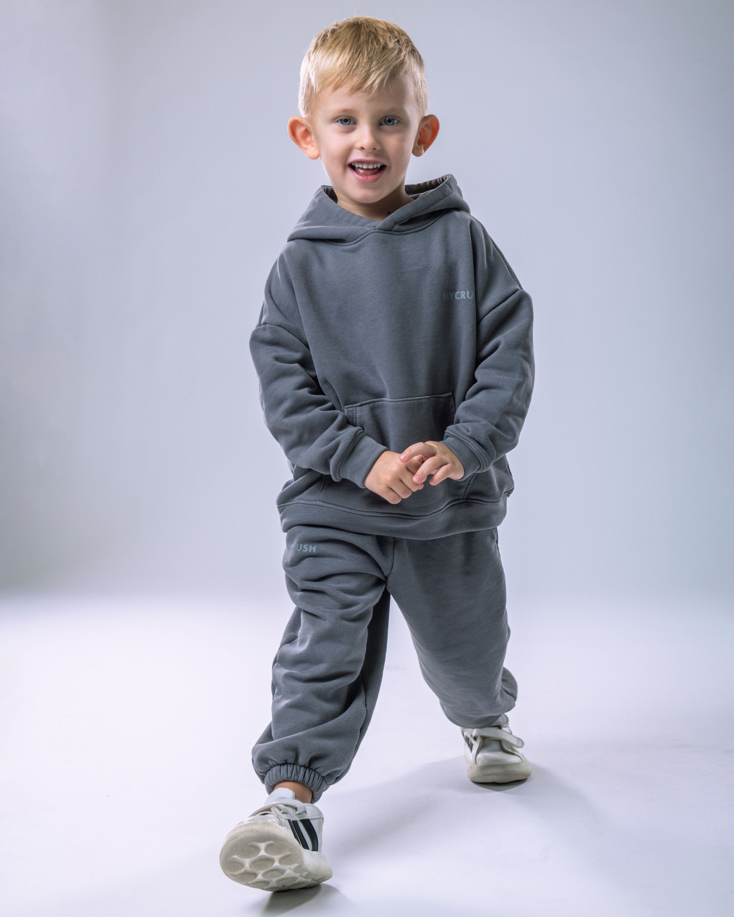 Children’s Tracksuit Grey size 140-1