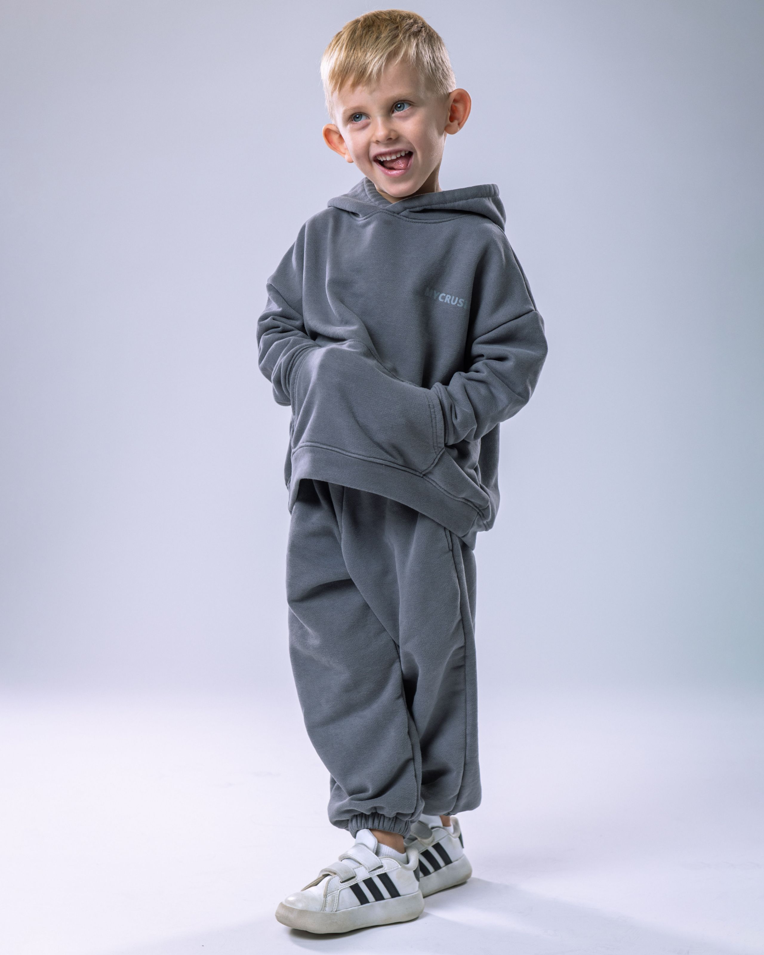 Children’s Tracksuit Grey size 140-8