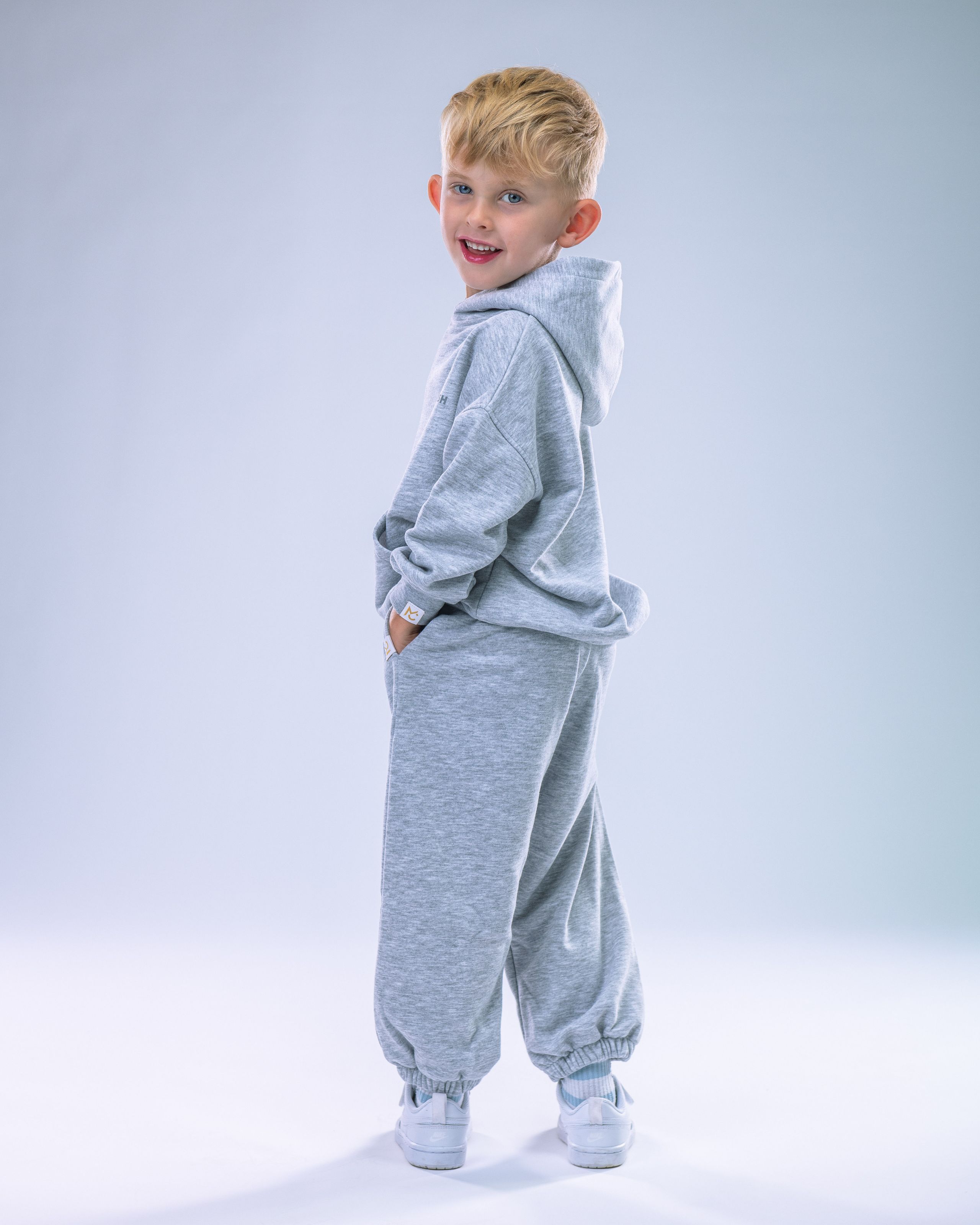 Children’s Tracksuit Heather Grey size 140-4