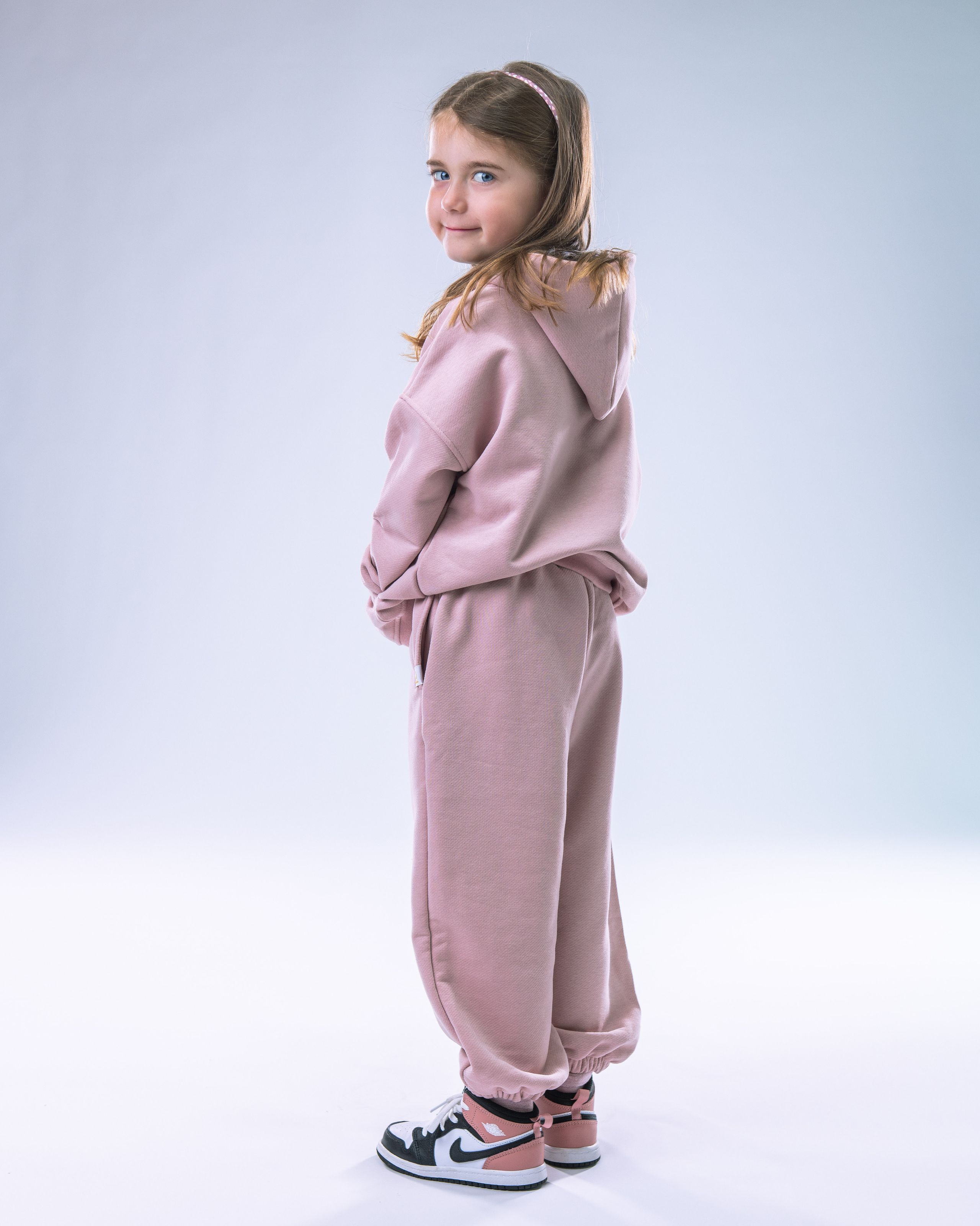 Children’s Tracksuit Pink size 110-1
