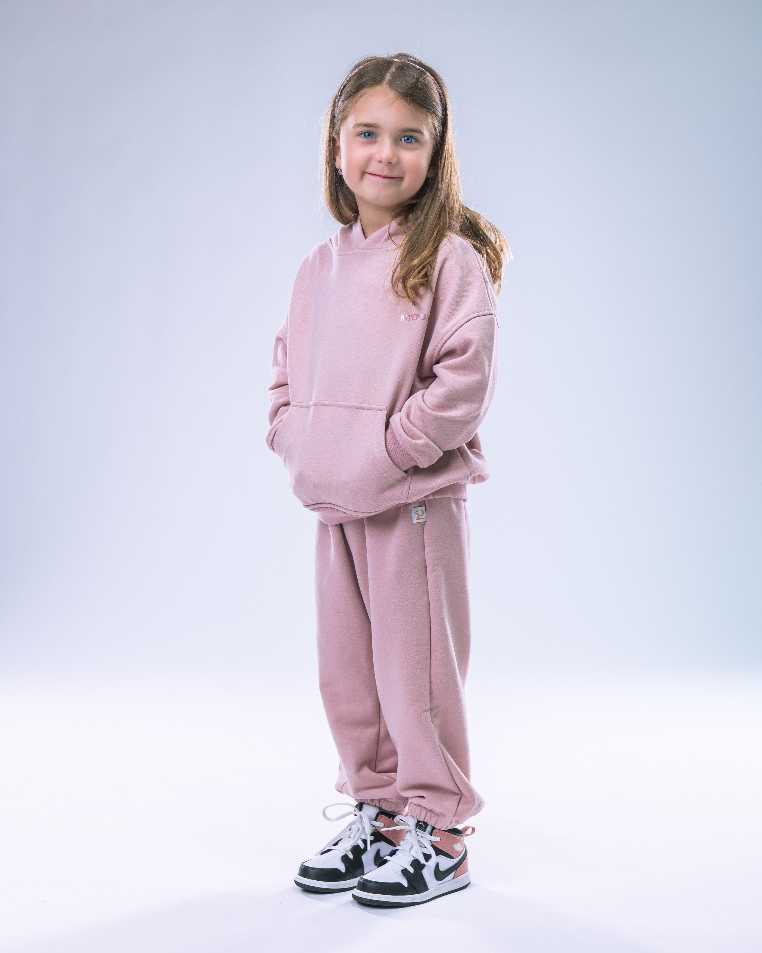 Children’s Tracksuit Pink size 140-0