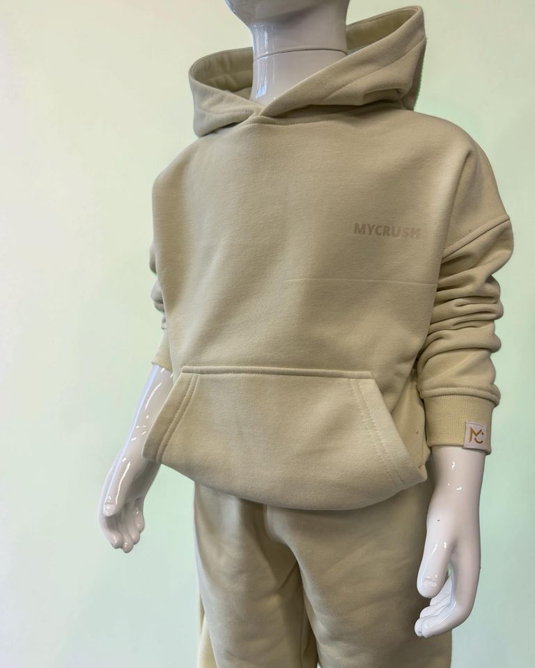 Children’s Tracksuit Yellow size 140-0