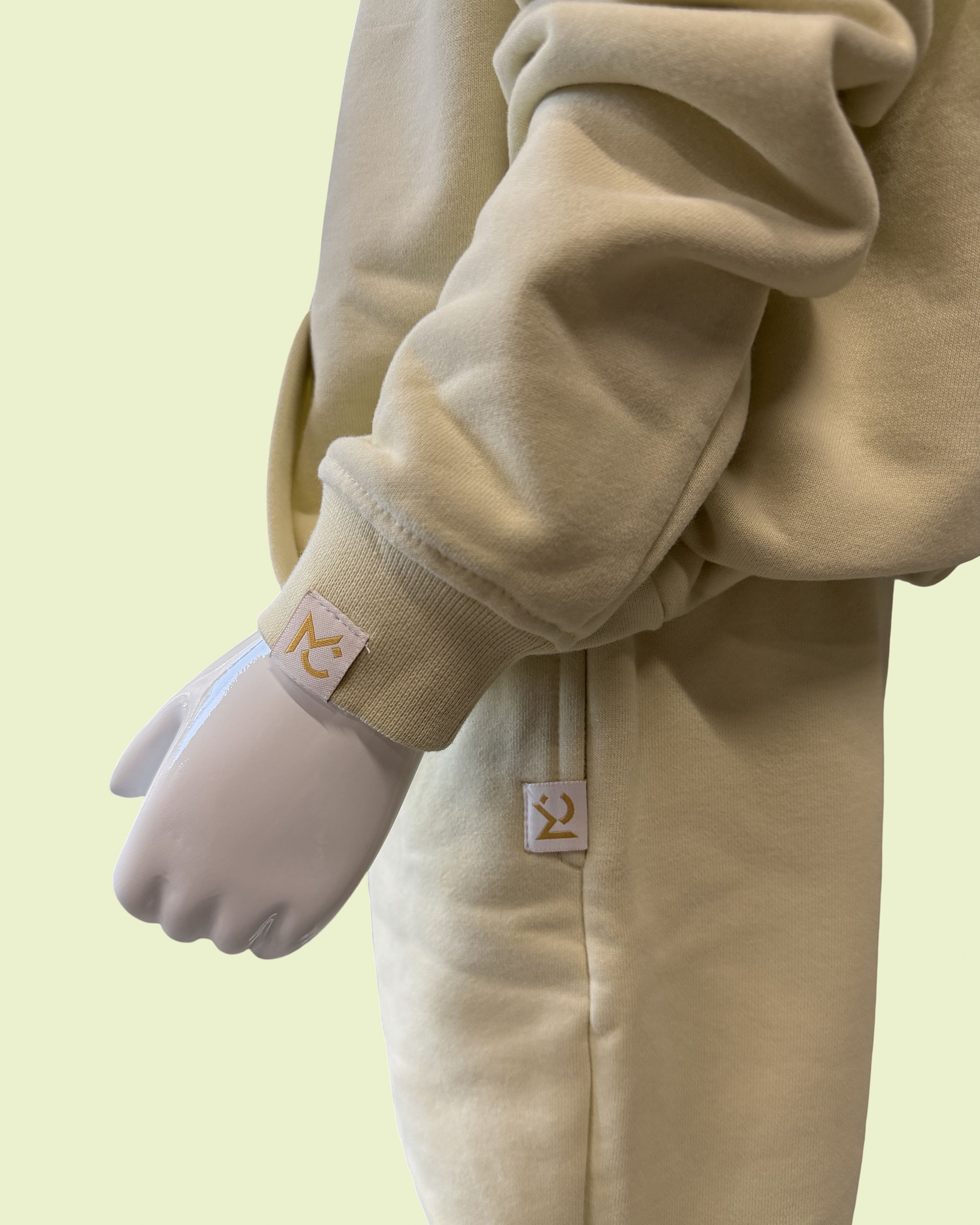 Children’s Tracksuit Yellow size 140-2