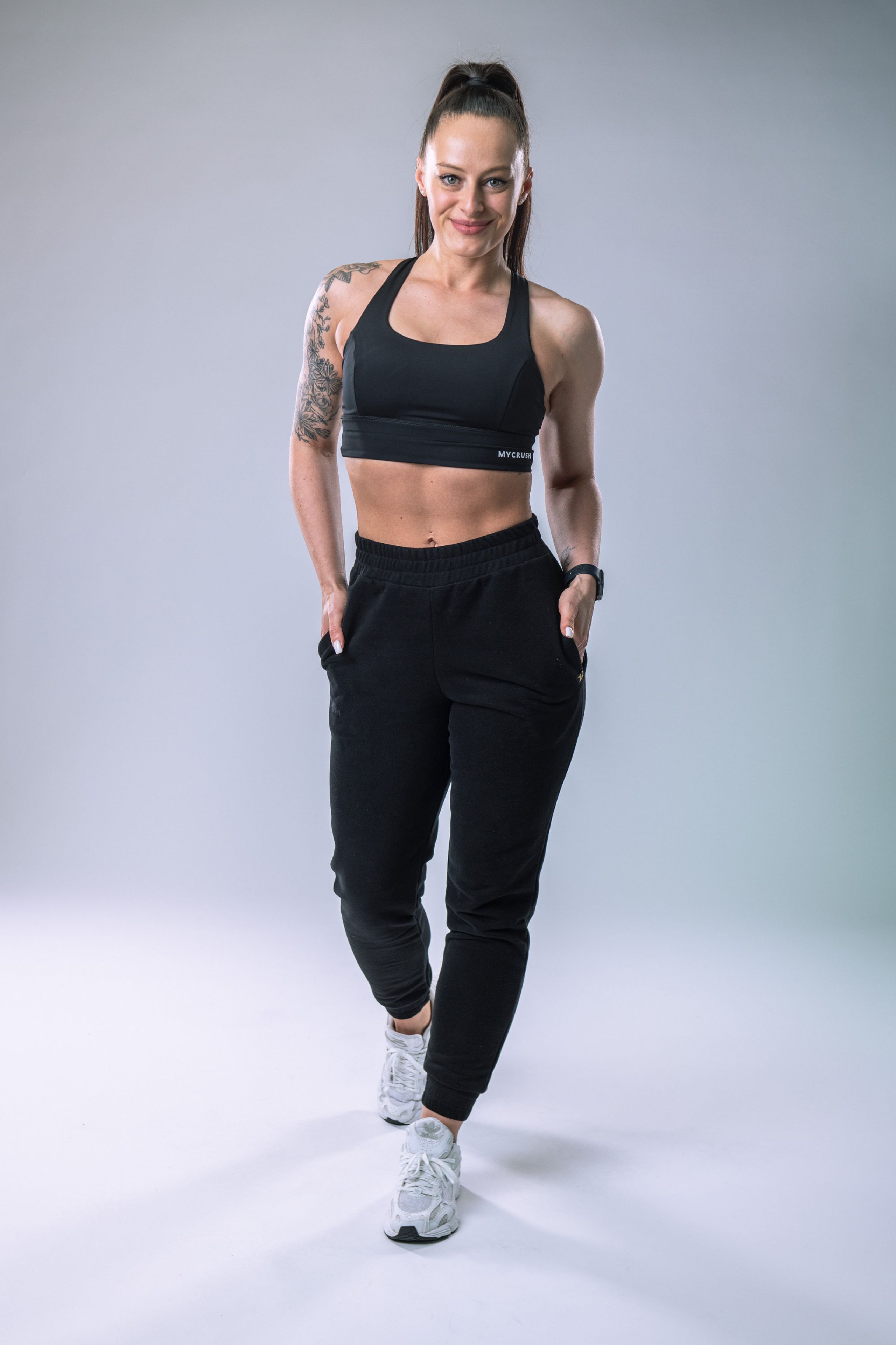 Women’s Joggers SLIM Black M-4