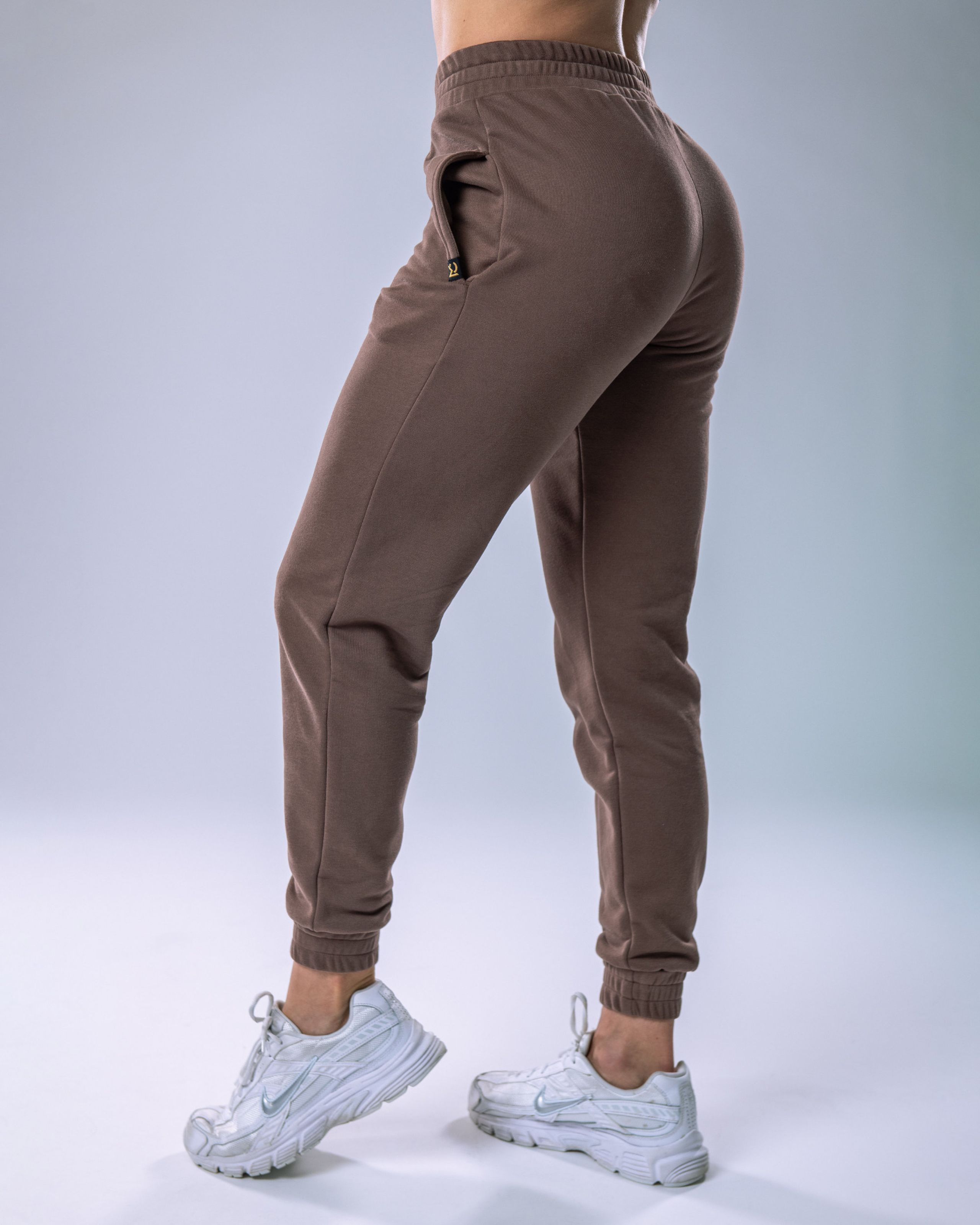 Women’s Joggers SLIM Brown S-1