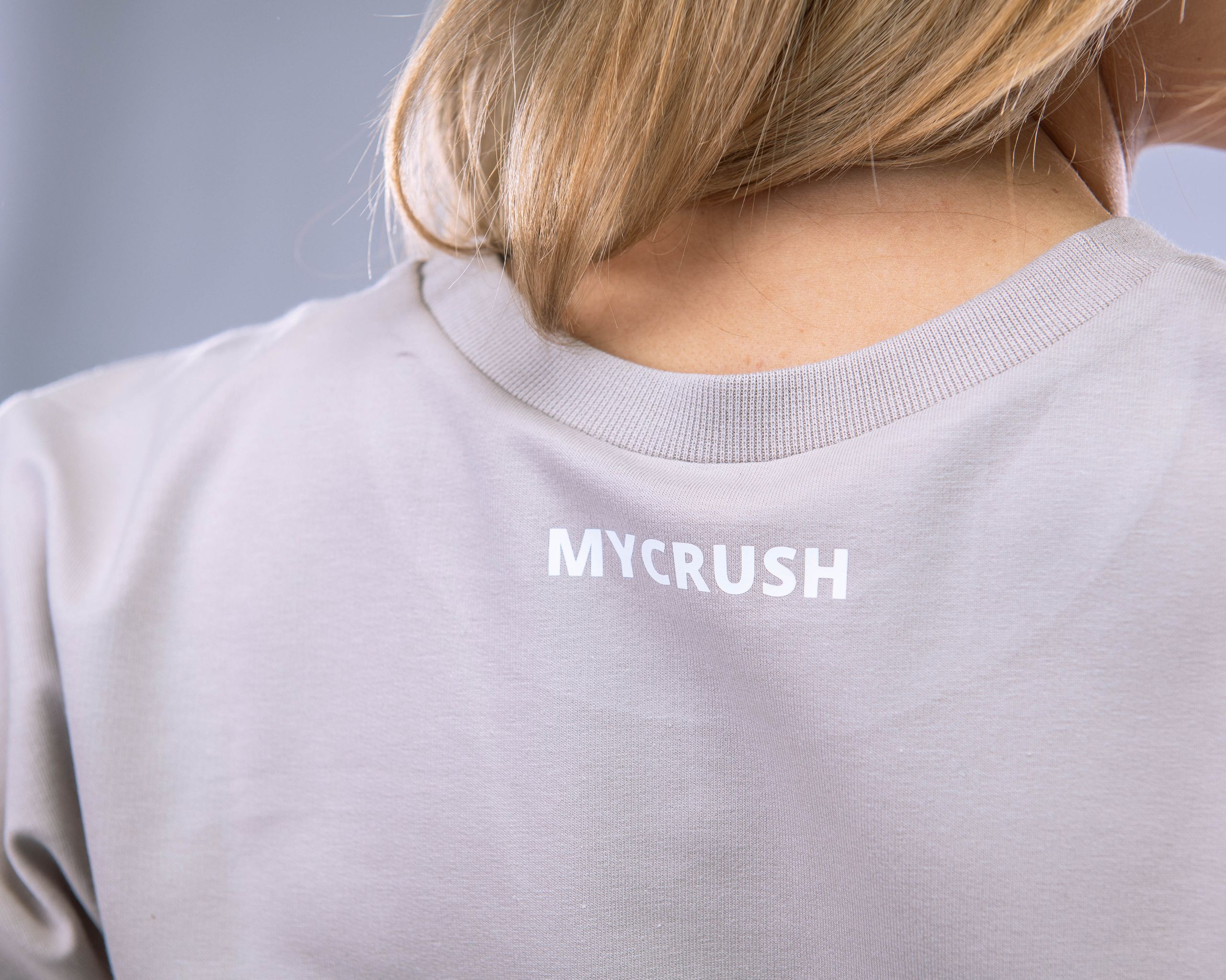 Women’s Oversize Croptop Tee Beige XS-4
