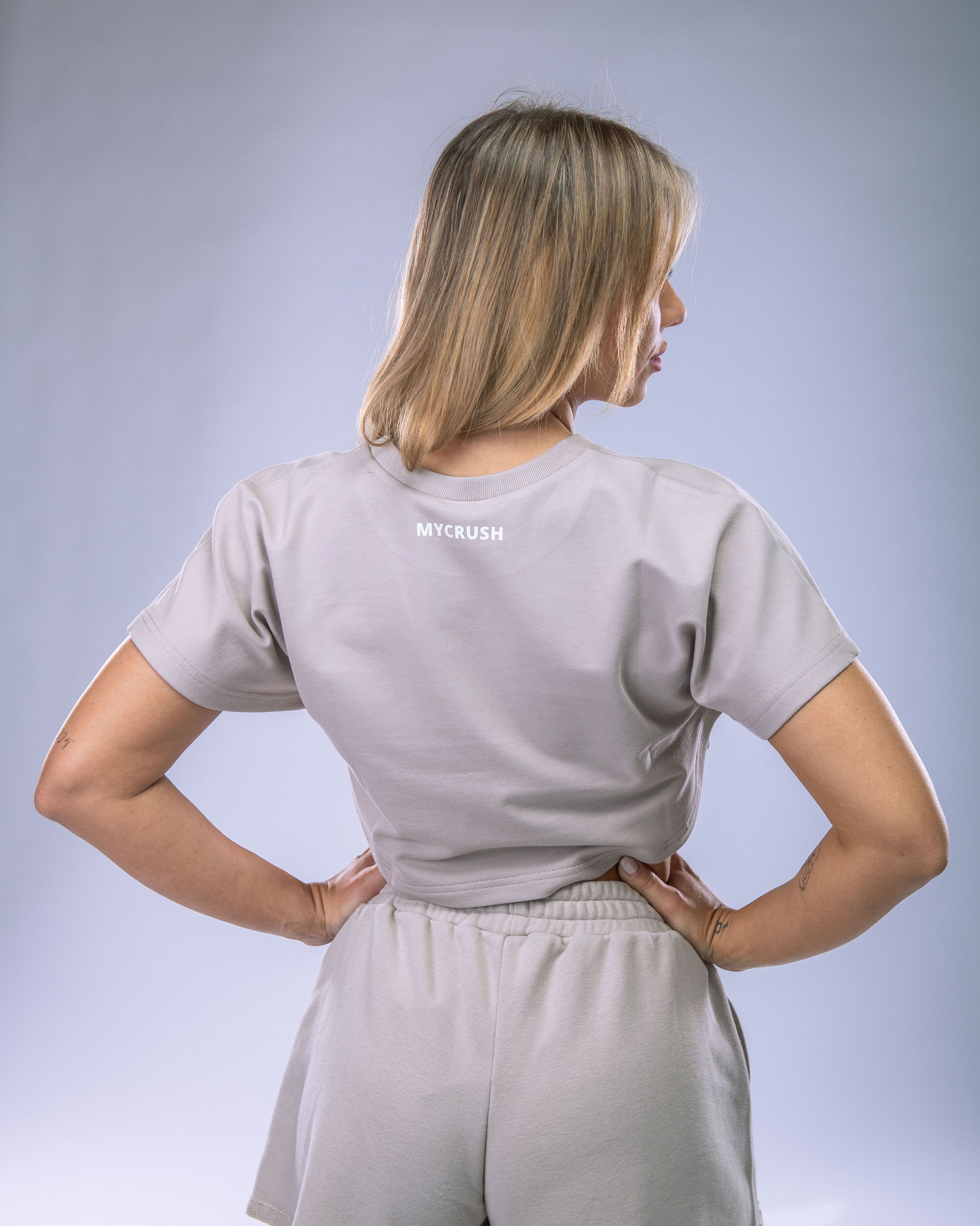 Women’s Oversize Croptop Tee Beige XS-7