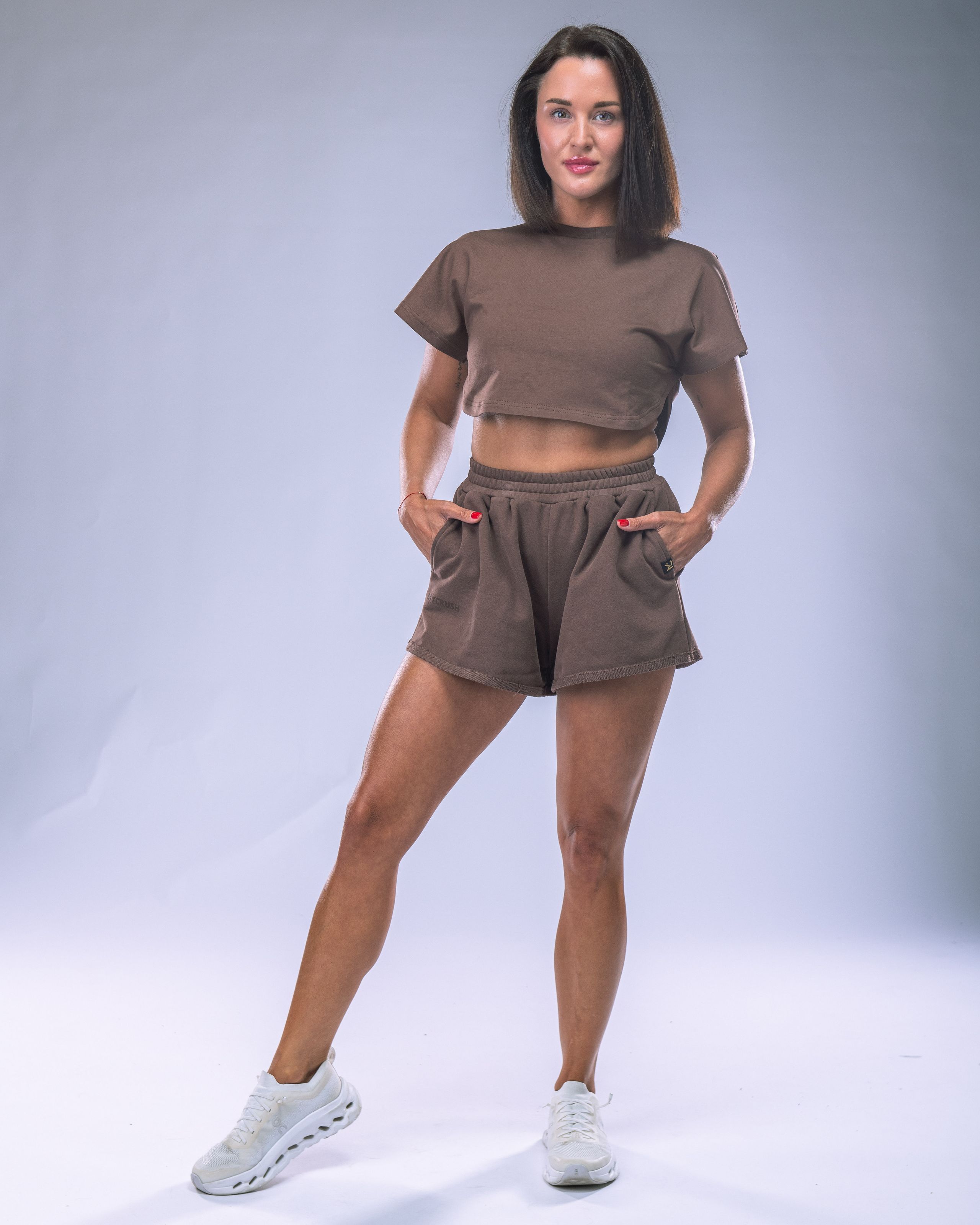 Women’s Oversize Croptop Tee Brown M-8