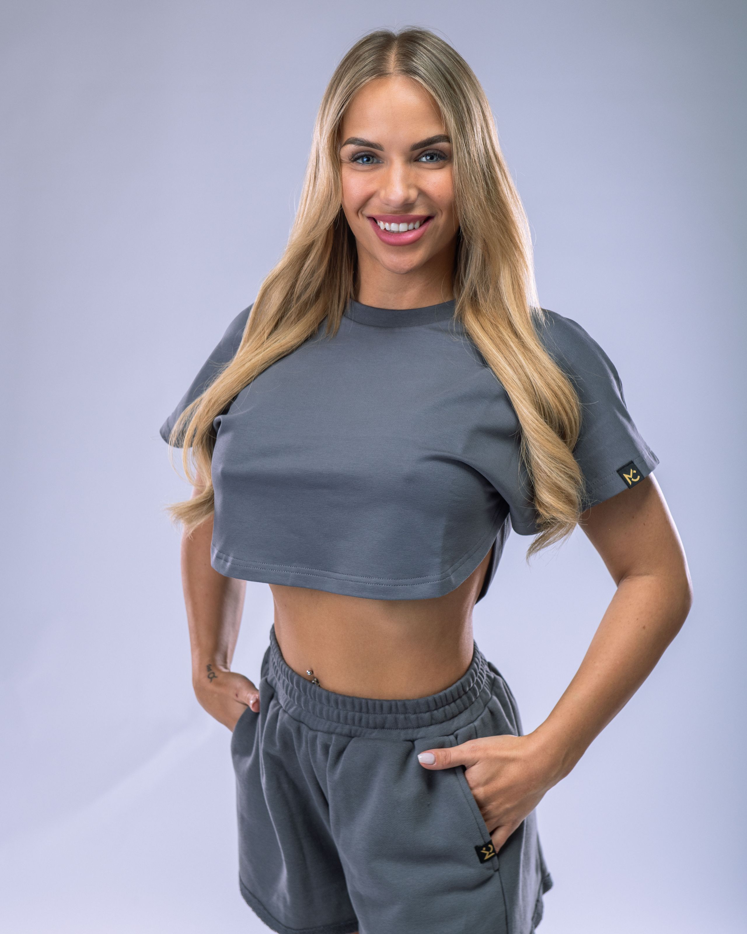 Women’s Oversize Croptop Tee Grey XS-2