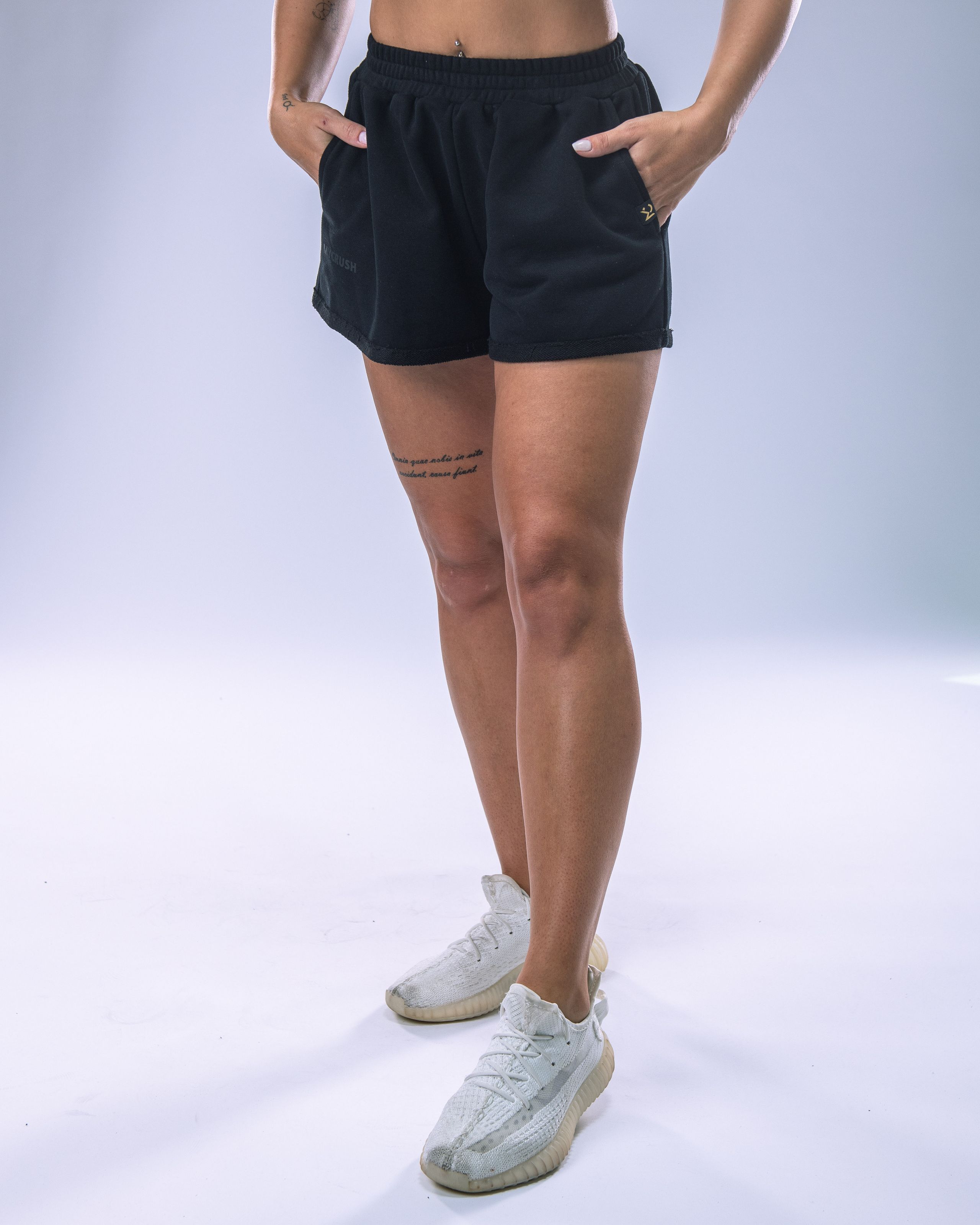 Women’s Shorts Black M-1