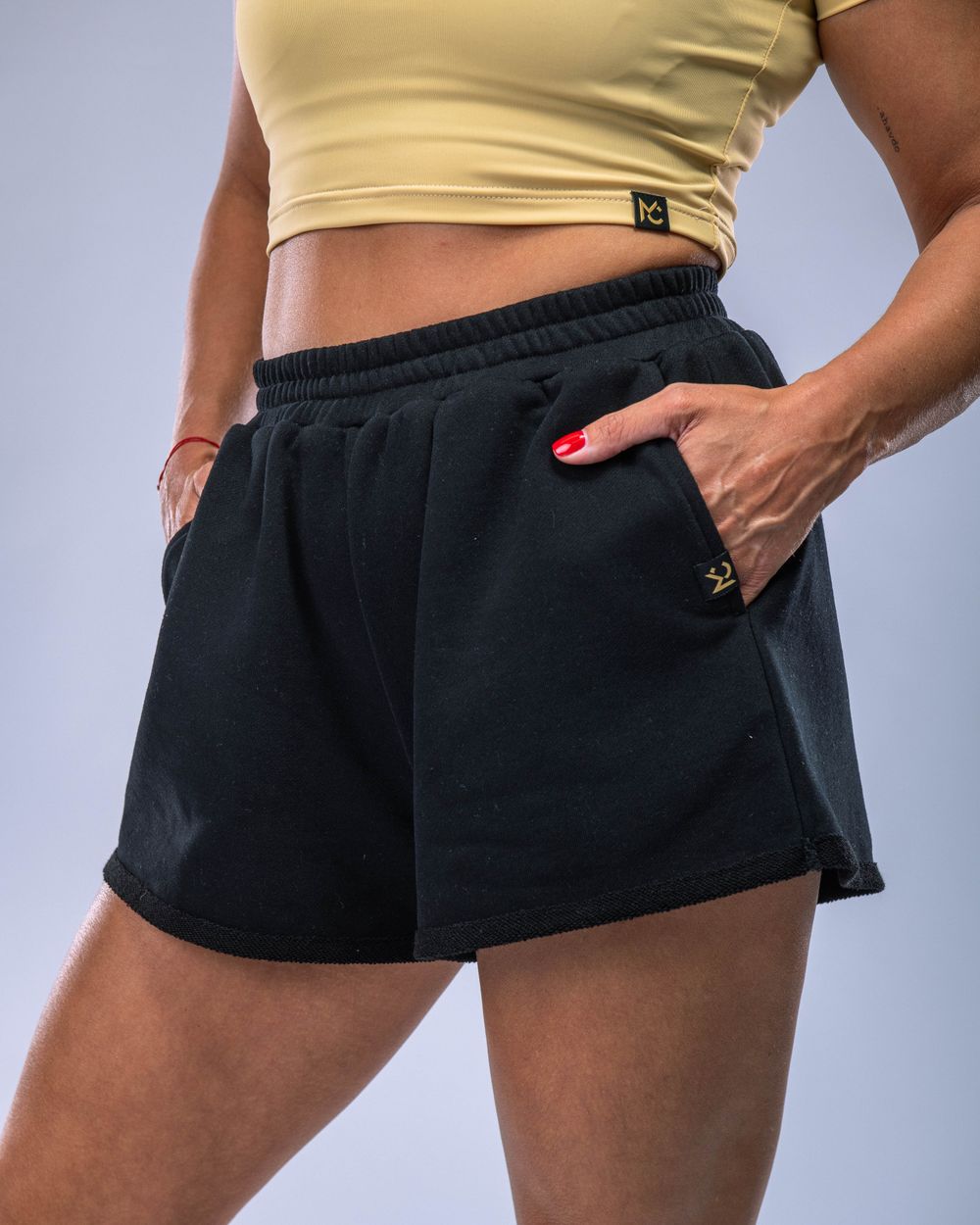Women’s Shorts Black XS