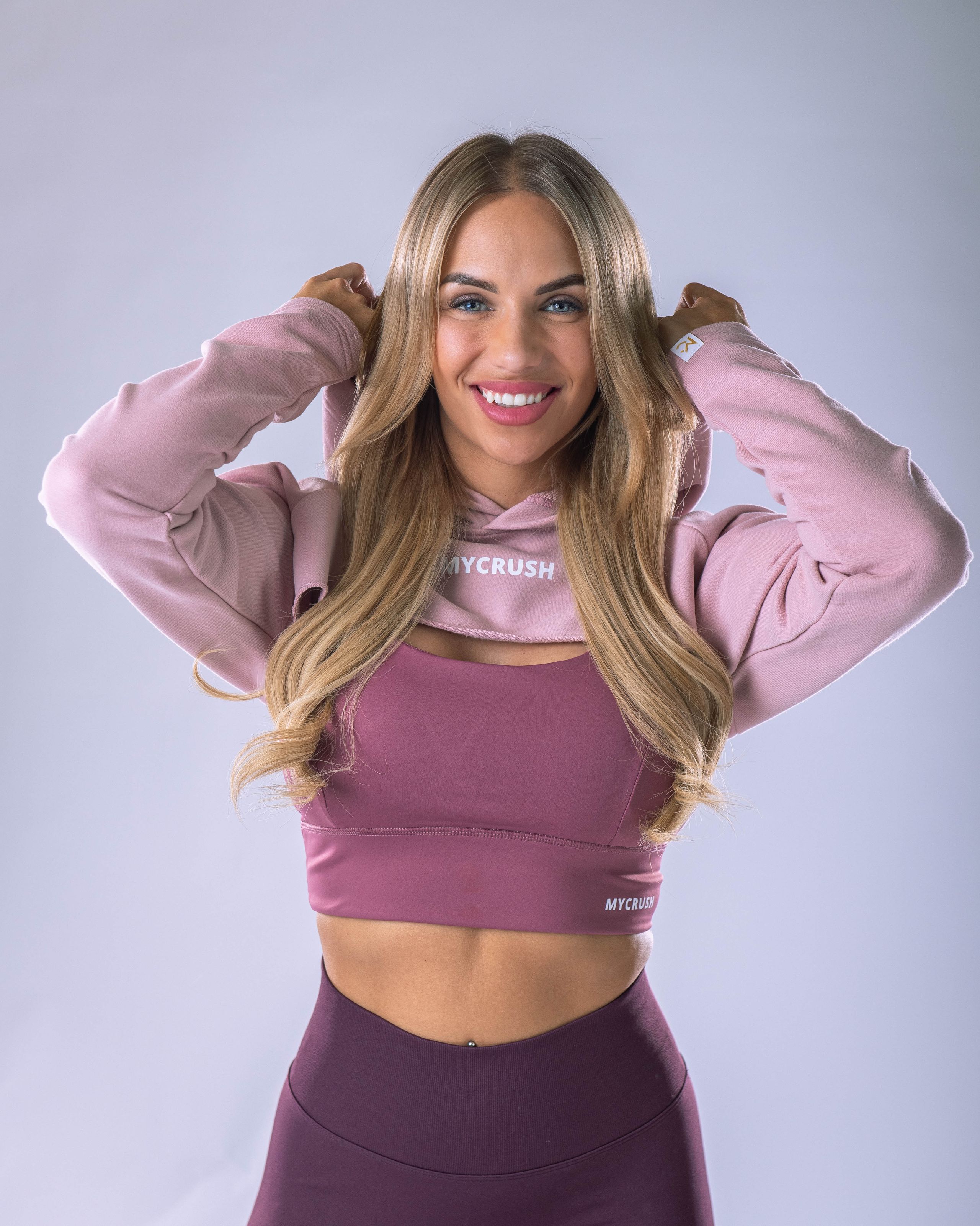 Women’s Ultra Crop Hoodie Pink M-7