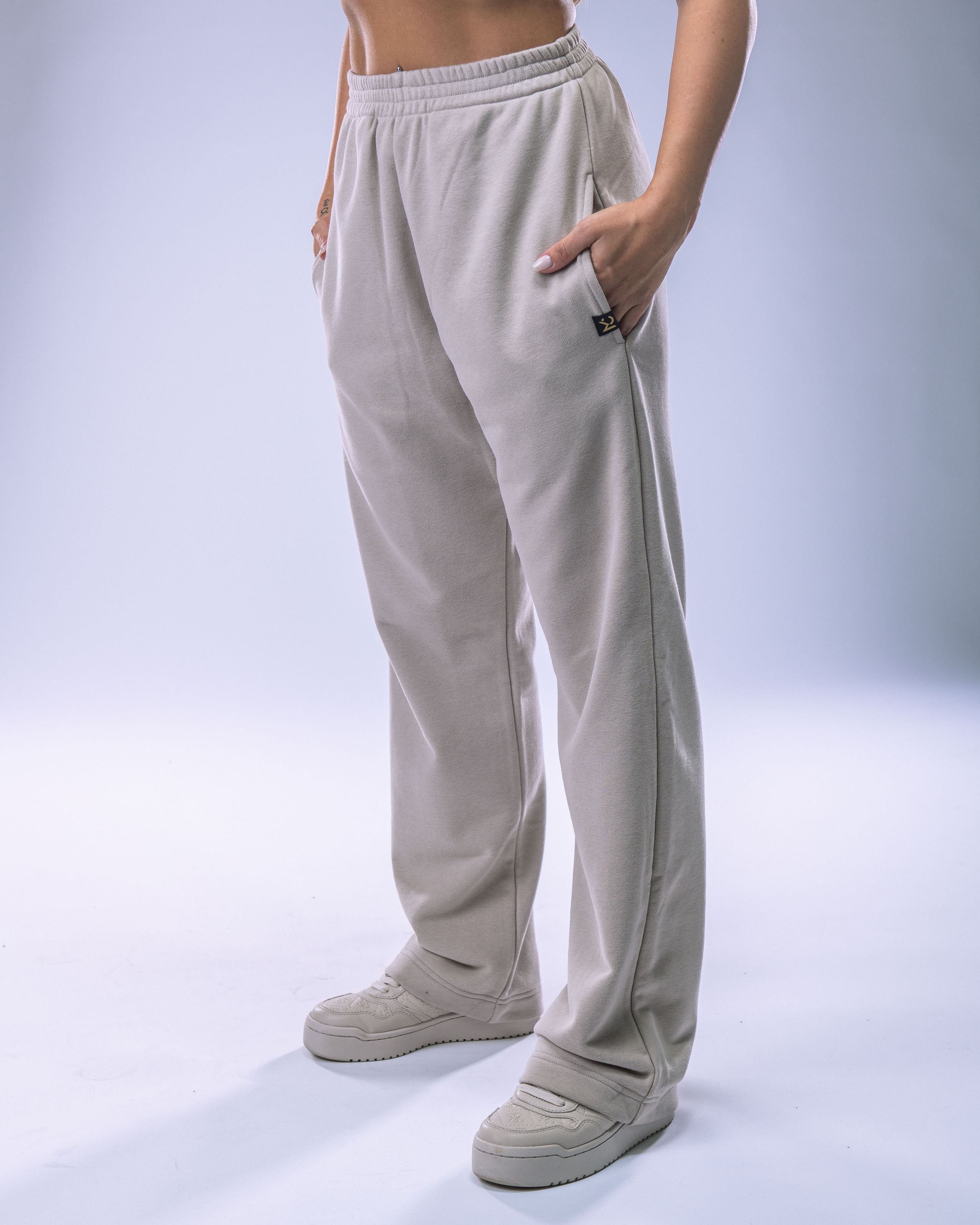 Women's Wide Joggers Beige L-5