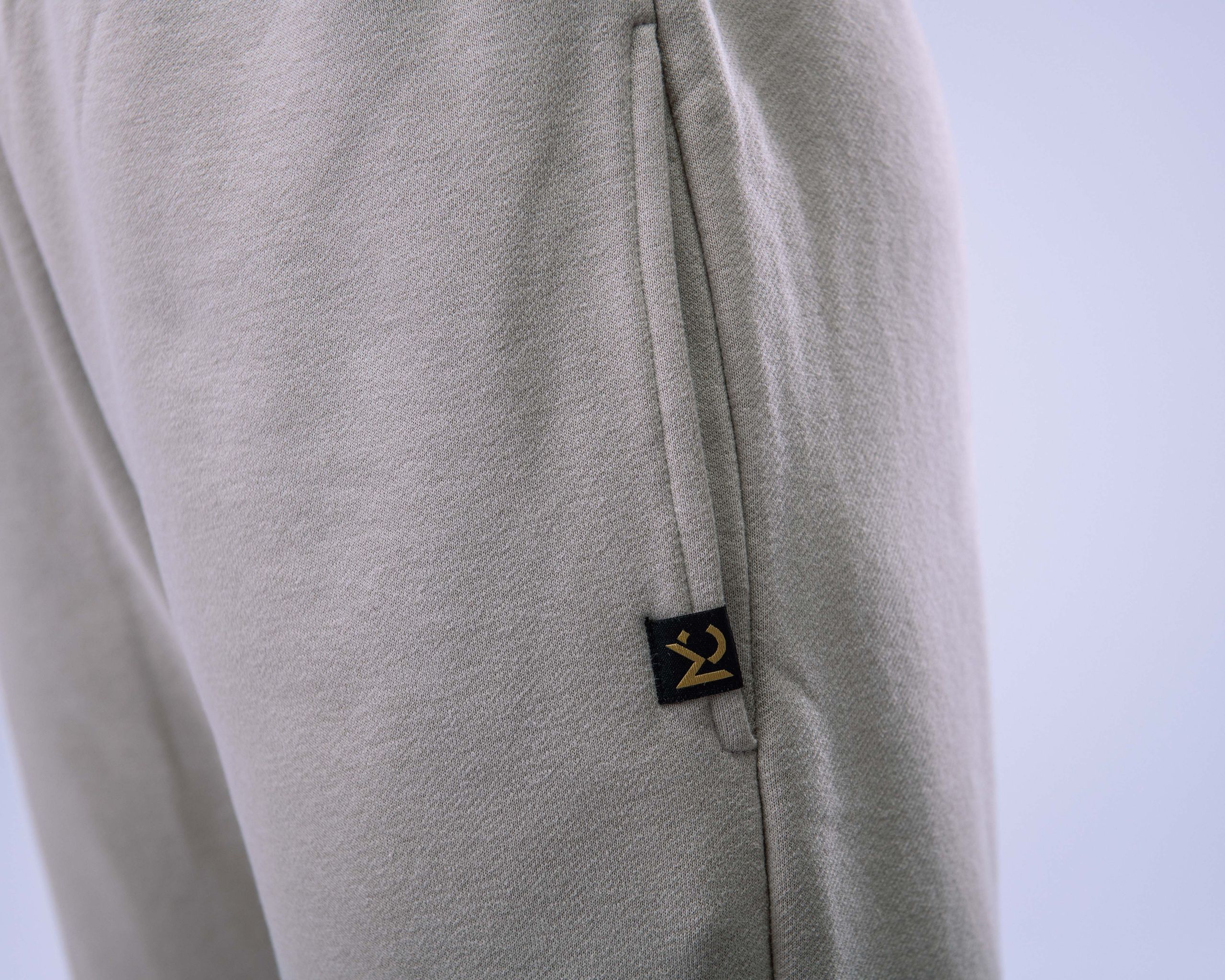 Women's Wide Joggers Beige L-7